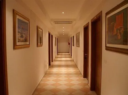 Bruna 酒店 马帝斯兹罗