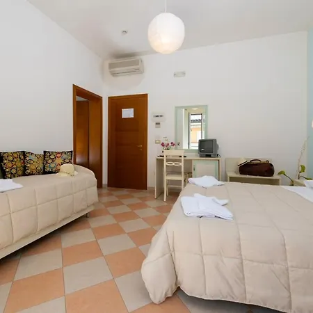 Hotel Bruna 2*
