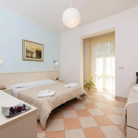 Bruna Hotel 2*